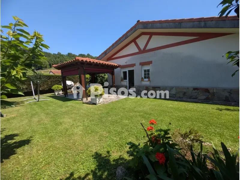 Garden - Single-Storey Chalet with Private Pool in San Mamés de Aras