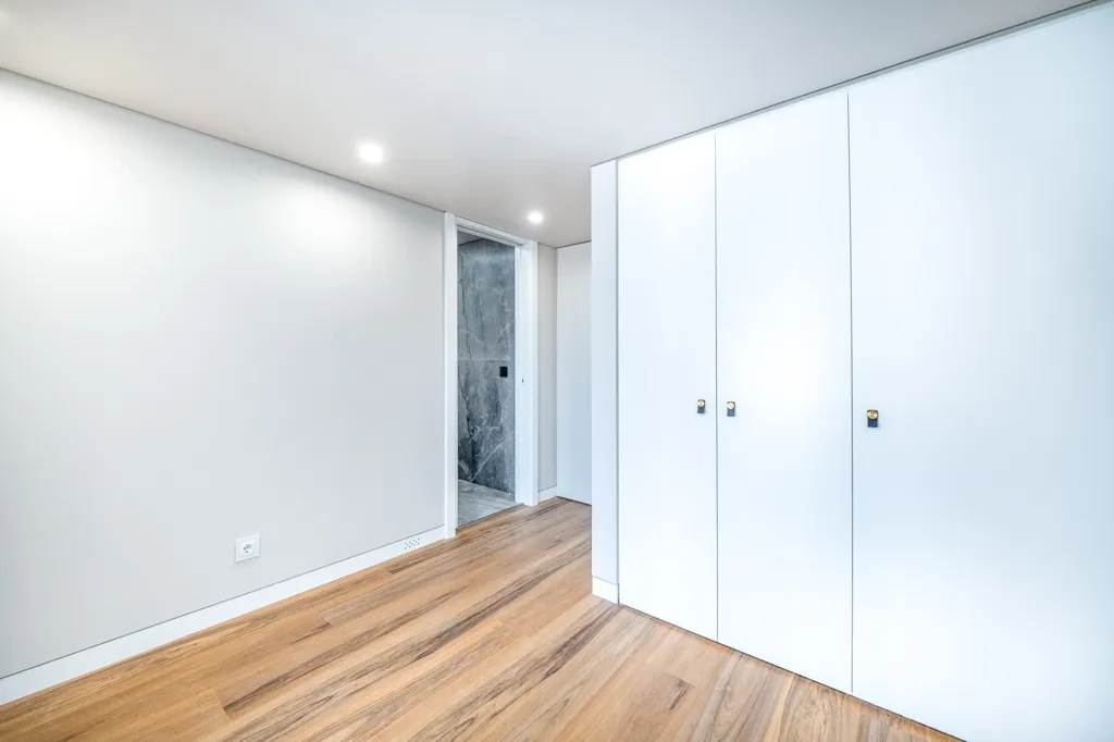 Pièces - Luxury Apartment with Balconies in Cascais