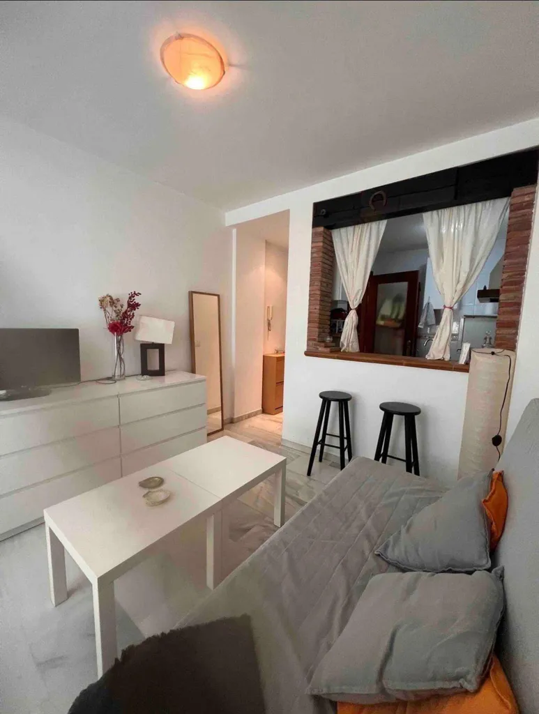 Elutuba - Studio with Balcony near Beach in La Cala del Moral