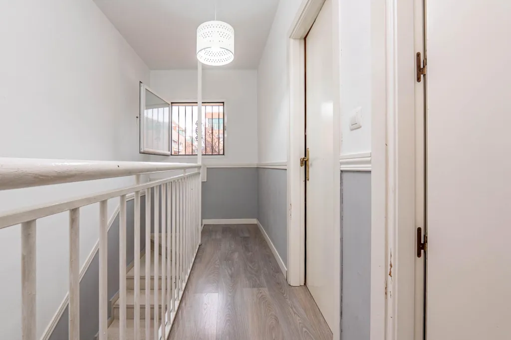 Esik - Duplex with Garage in Alcalá la Real, Granada