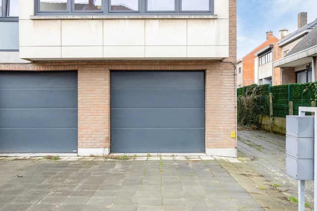 Extérieur - Appartement avec entrée privée et garage à Dilbeek