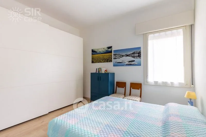 Magamistoad - Fully Refined Apartment with Terrace in Imola