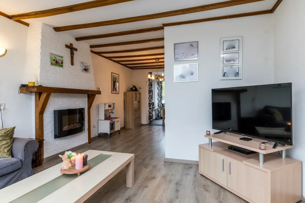 Elutuba - Corner House with Garden in Brunssum
