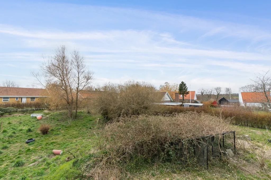 Aed - Year-Round Plot with 5G Coverage in Svaneke