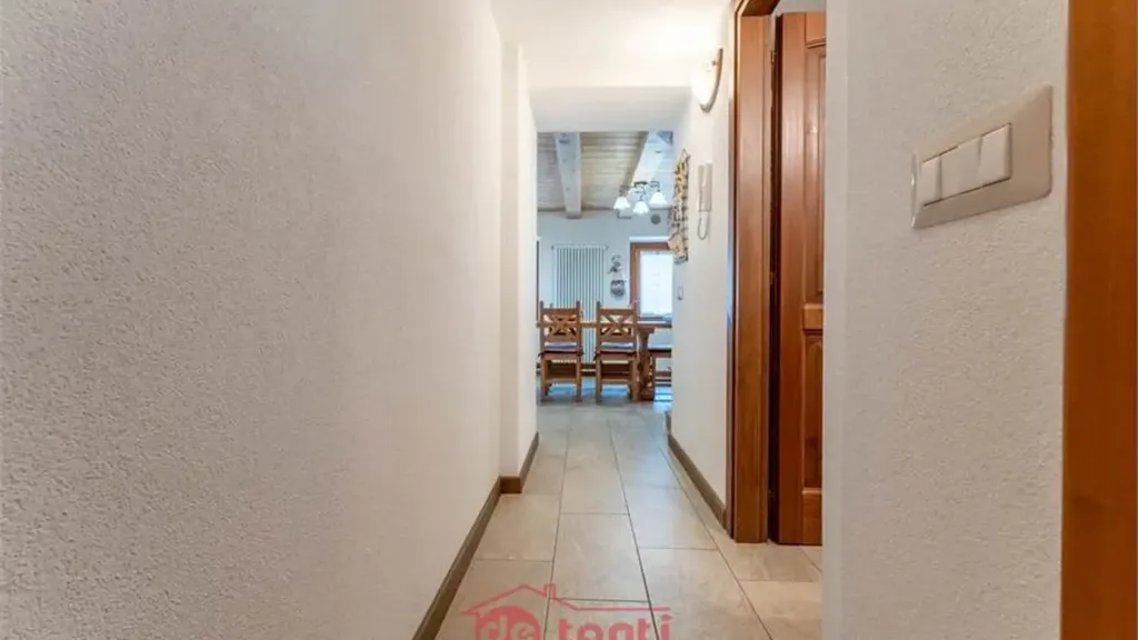 Esik - Rustic Villa with Fireplace in San Giacomo Filippo