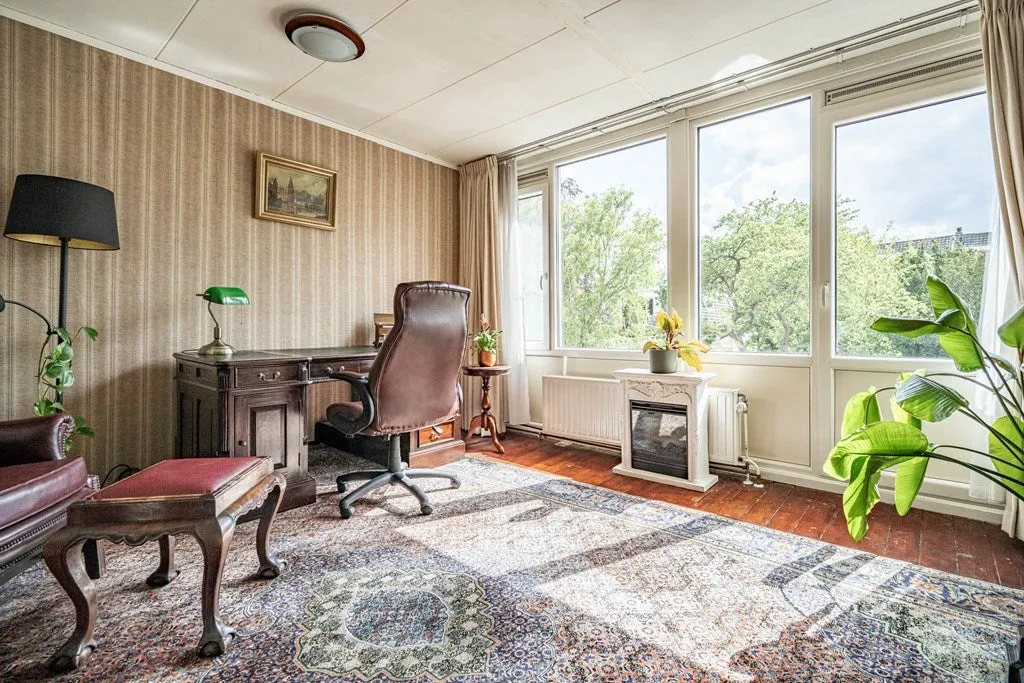 3-toaline maja asukohas Leiden
