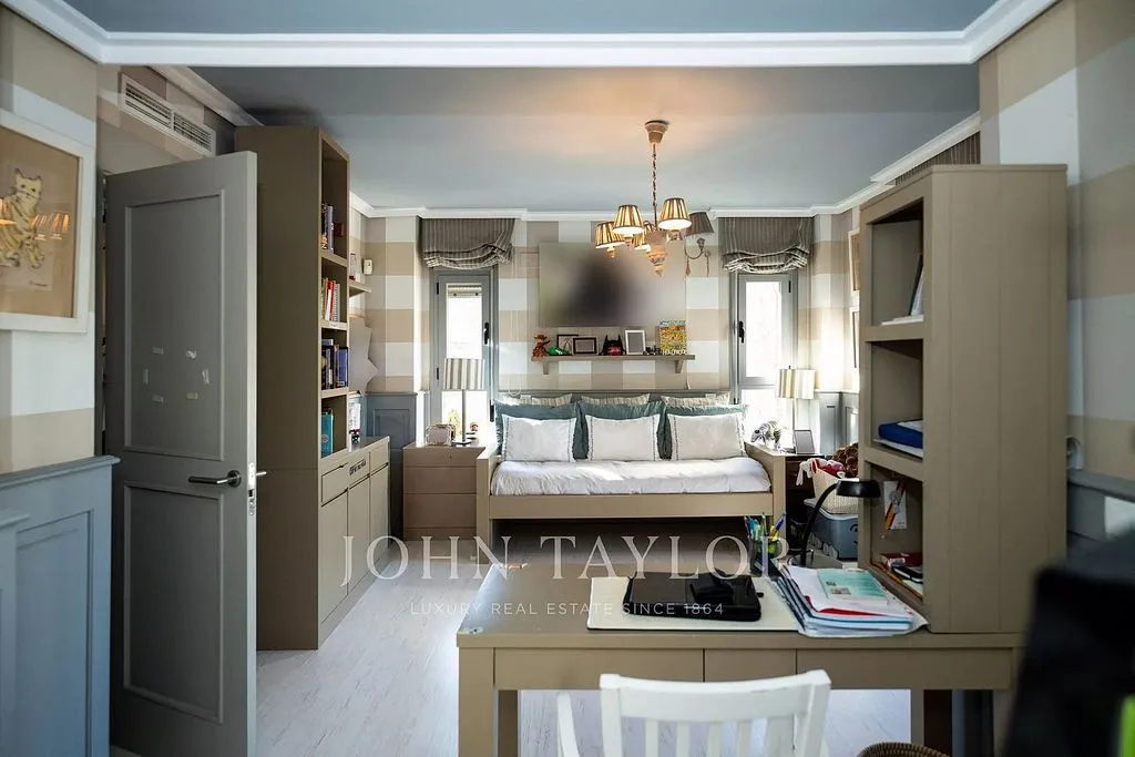 Kabinet - Luxury House with Private Garden in Boadilla del Monte