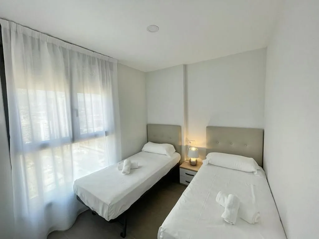Magamistoad - Modern Apartment with Pool in Playa del Bol
