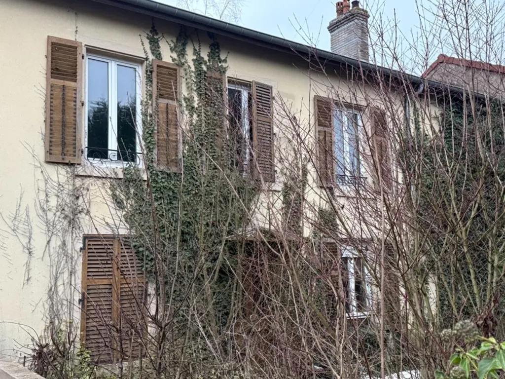 Välivaade - 7-Piece Renovatable House in Mars-la-Tour