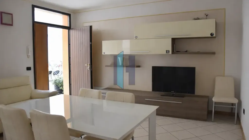 Elutuba - Ground Floor Flat with Courtyard in Quinzano d'Oglio
