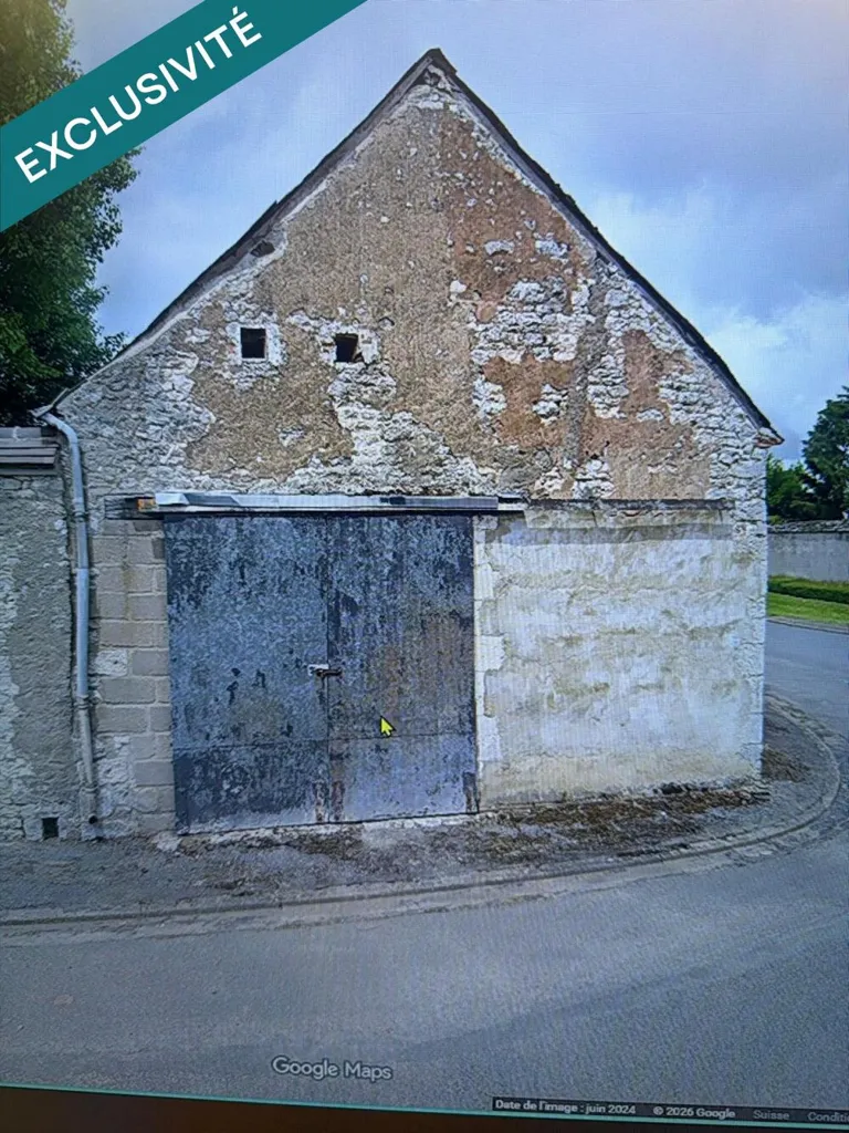 Extérieur - Garage avec potentiel d'aménagement à Bazoches-les-Hautes