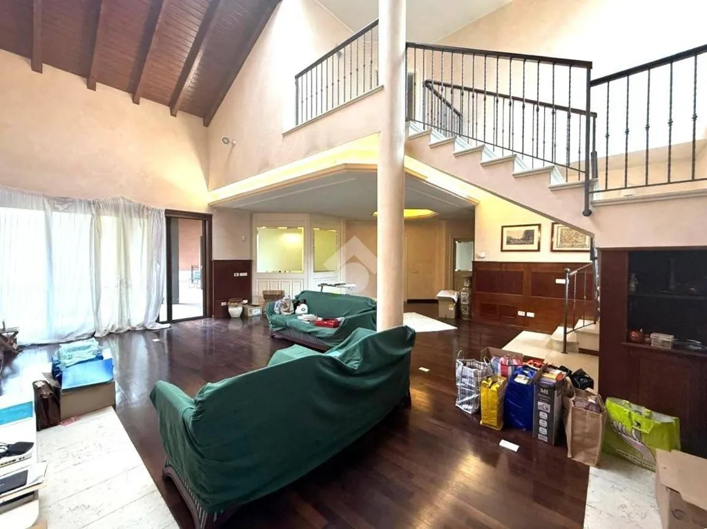 Séjour - Villa with Balcony in Central Trecate