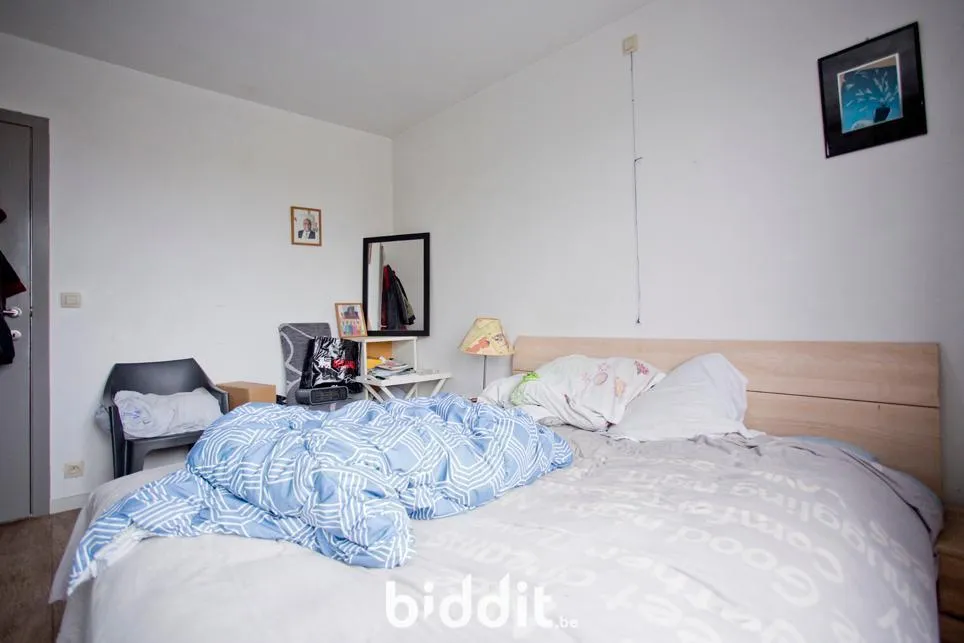 Chambres - Appartement avec Garage et Balcon à Roulers