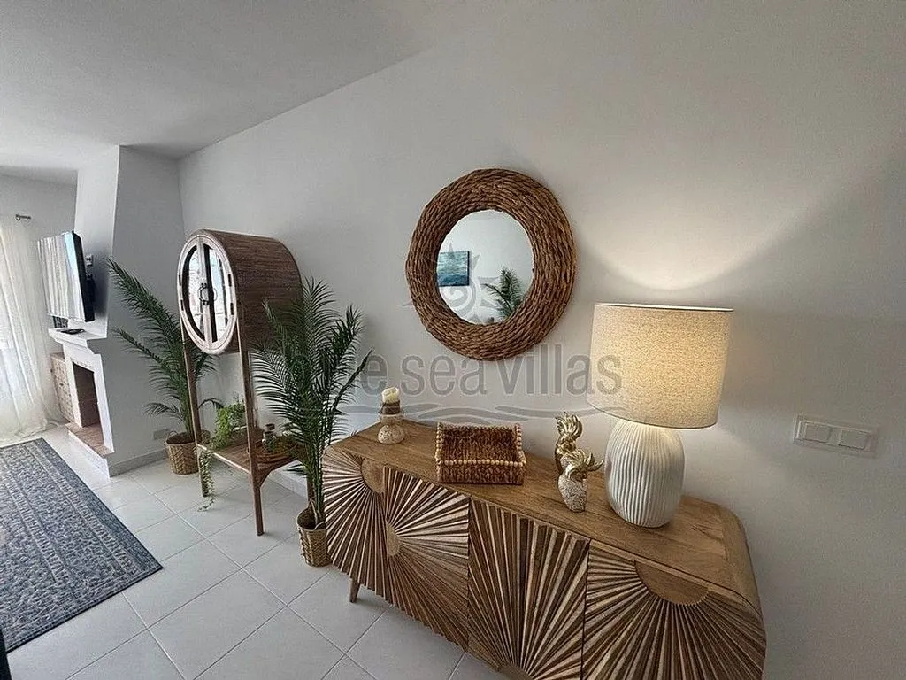 Entrée - Seasonal Apartment with Pool in Mojácar Playa
