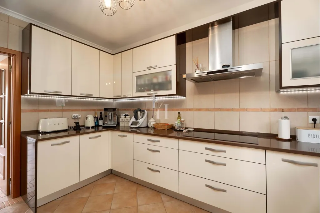 Köök - 3+1 Bedroom House with Pool in Vilamoura