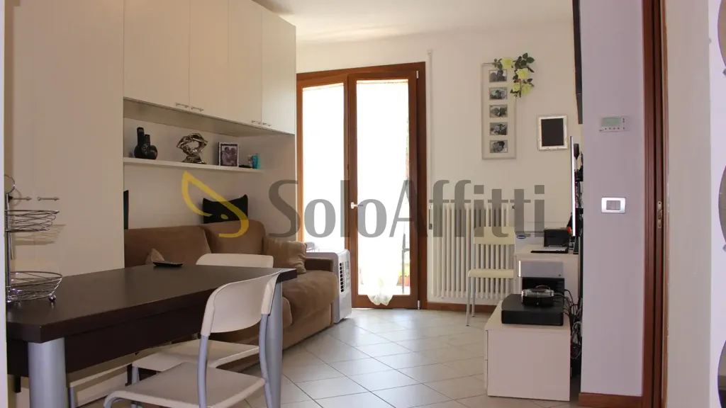 Salle à manger - Modern Studio with Balcony in Forlimpopoli