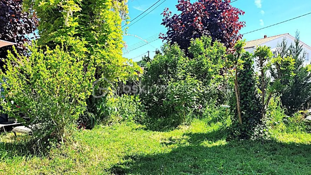 Jardin - Maison avec Jardin aux Portes d'Angoulême