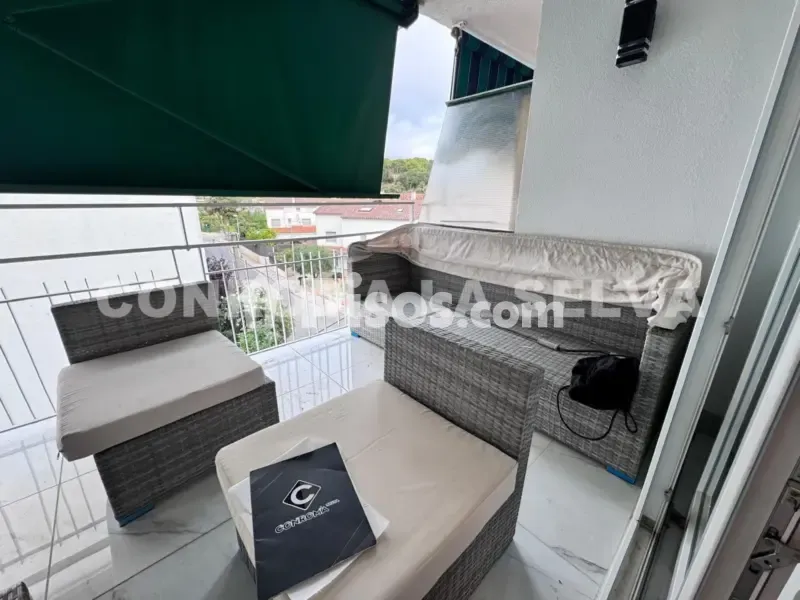 Balcony - Reformed Apartment with Balcony in Fenals