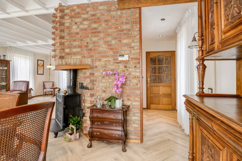 Salle à manger - Characterful Detached House with Garden in Eerde