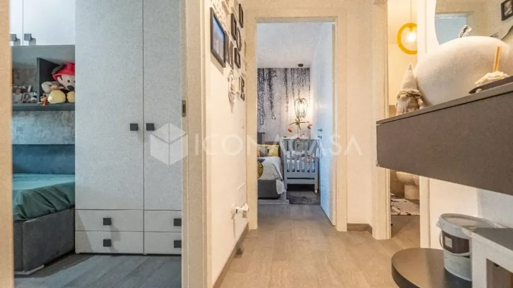 Hallway - Triplex with Large Terrace in Ciampino
