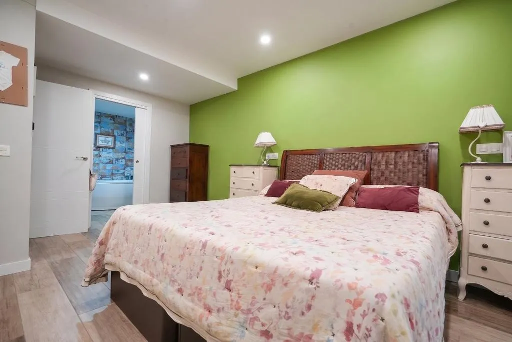 Chambres - Semi-detached House with Garage in Getafe Centre