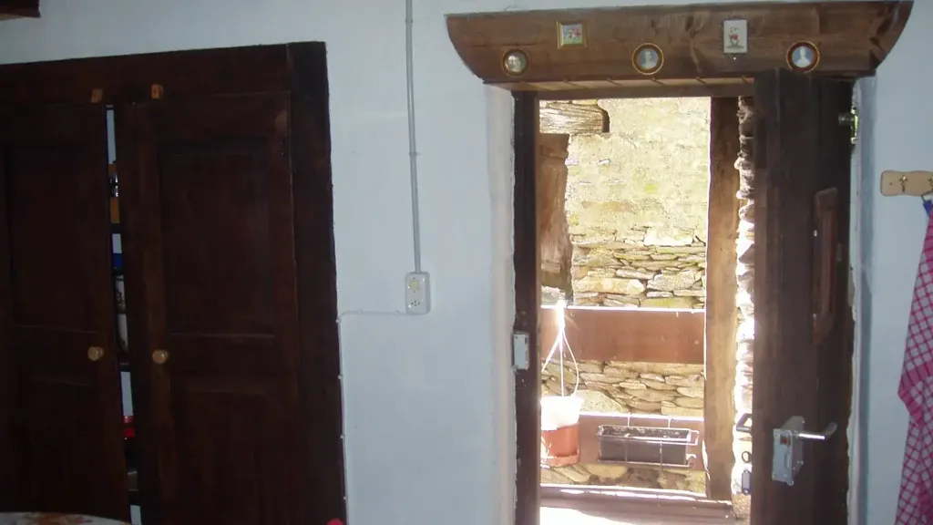 hallway_entrance