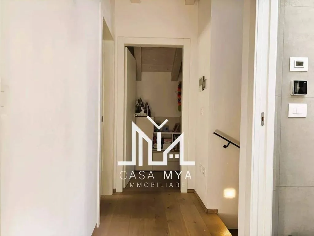 Esik - Luxury Villa with Private Garden in Laives