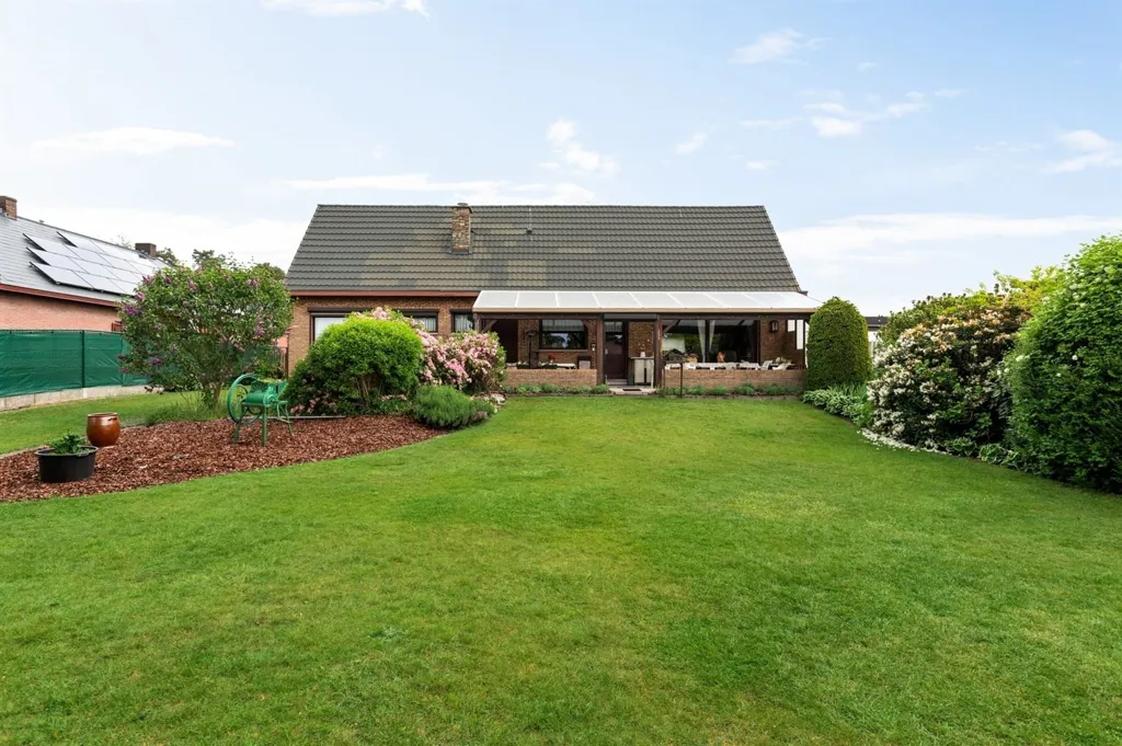 Jardin - Maison avec Terrasse et Garage à Westerlo