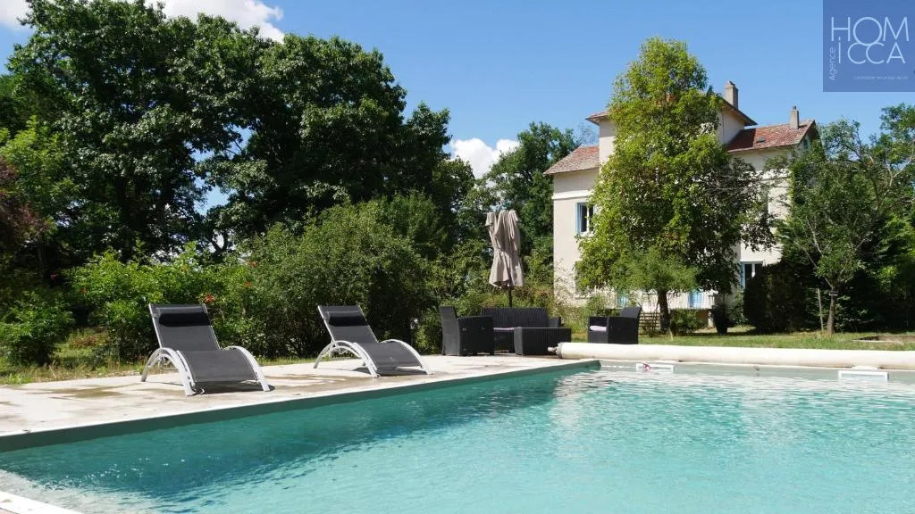 pool_area
