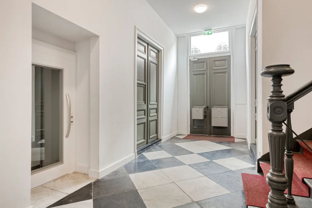 Hallway - Monumental Penthouse with Dachterras in ’s-Hertogenbosch