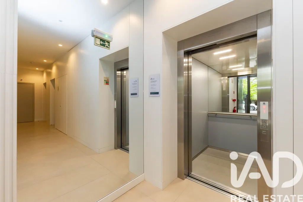 Entrée - Modern Apartment with Balcony in Senhora da Hora