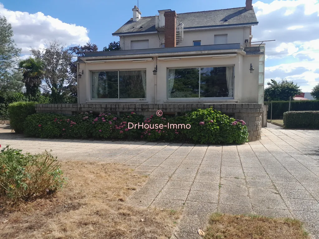 Exterior - Spacious House with Pool in Ingrandes-sur-Loire