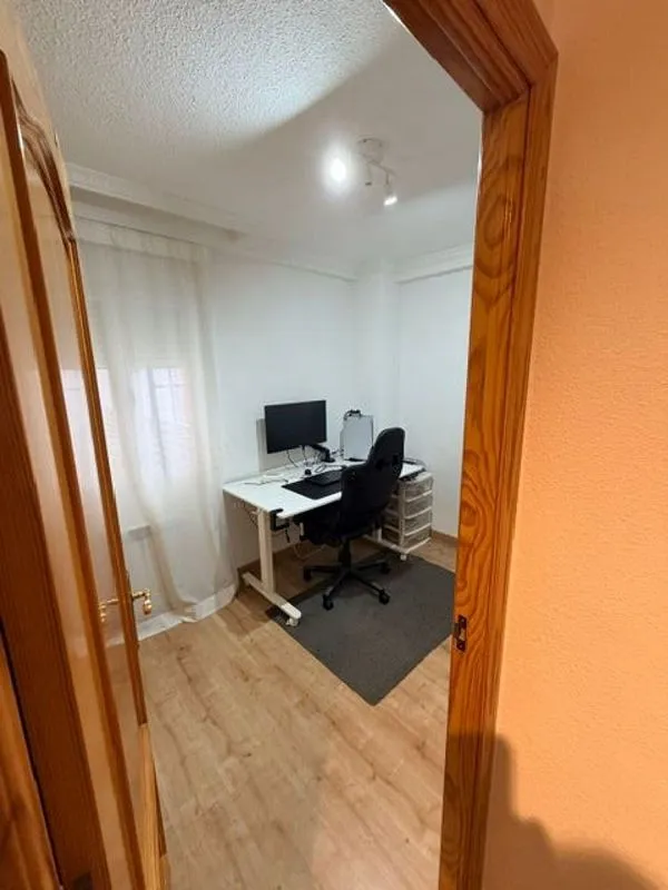 Bureau - Flat with Terrace in El Naranjo, Fuenlabrada
