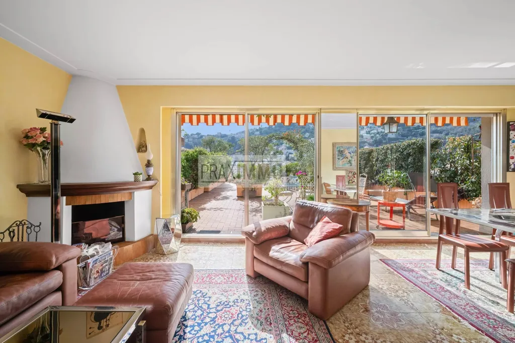 Elutuba - Penthouse with Rooftop Terrace in Nice