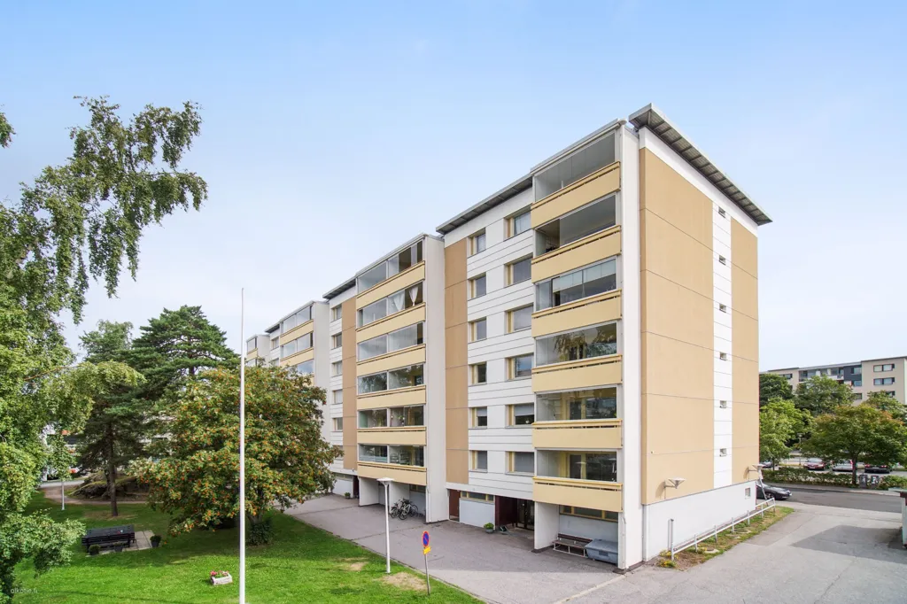 Extérieur - Modernised Studio with Balcony in Koskela, Helsinki