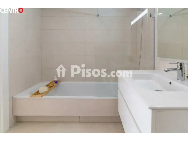Salles de bain - New Flat with Double Terrace in Albolote