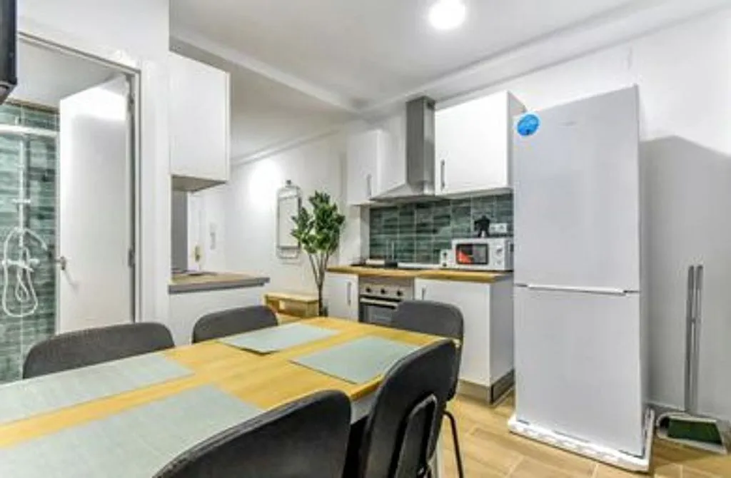 Salle à manger - Furnished Flat with Elevator in Valladolid