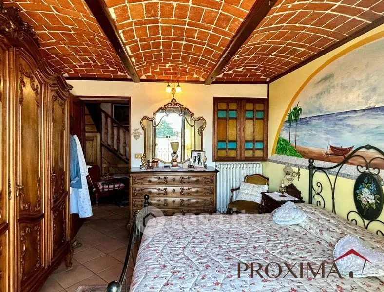 Camere da letto - Rustic Semidetached House with Alpine View in Villanova d'Asti