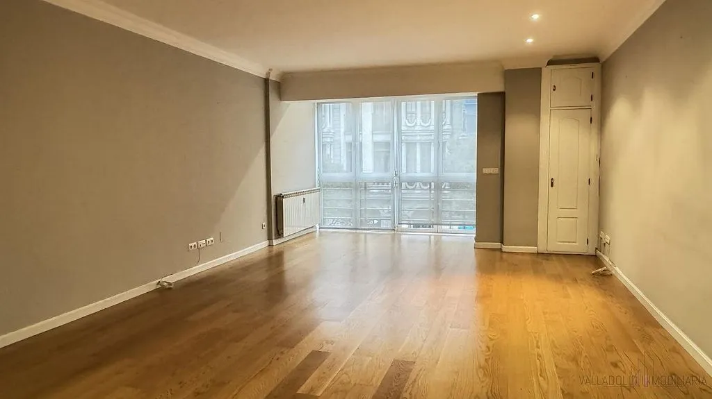 Pièces - Spacious Apartment with Lift in Valladolid Centre