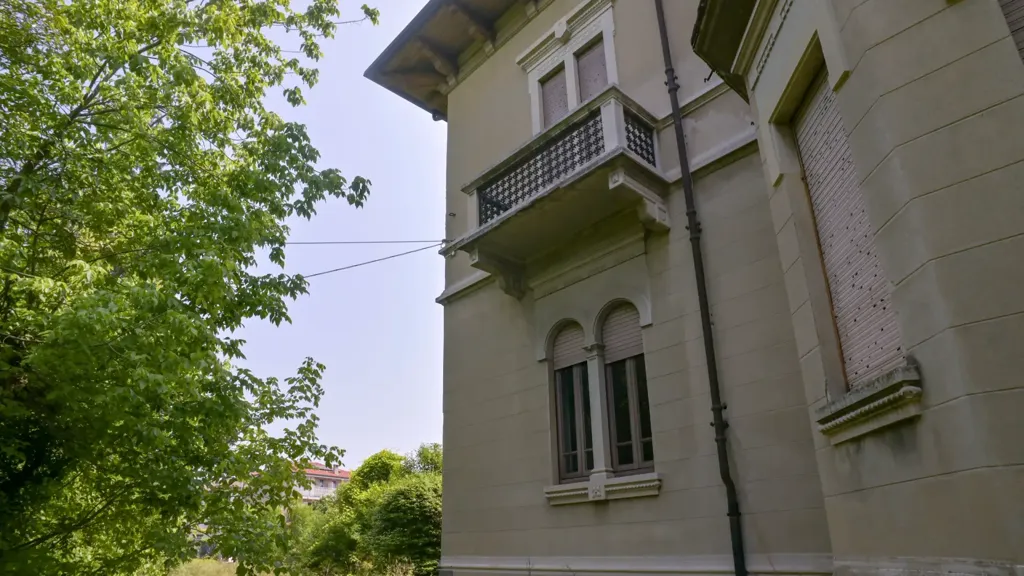 Välivaade - Art Deco Villa with Garden in Cossato