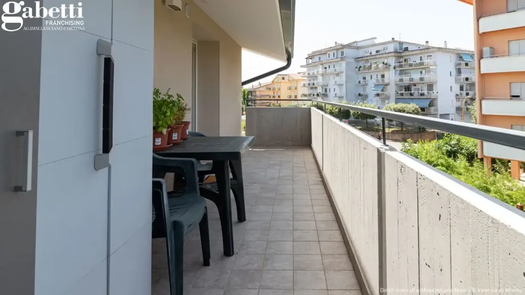Balcon - Newly Built Apartment with Balcony in Lanciano Centre