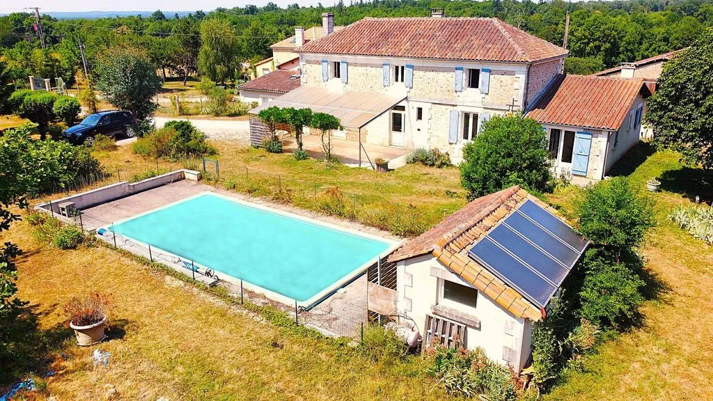 Vue aérienne - Maison de Luxe avec Piscine à Yvrac
