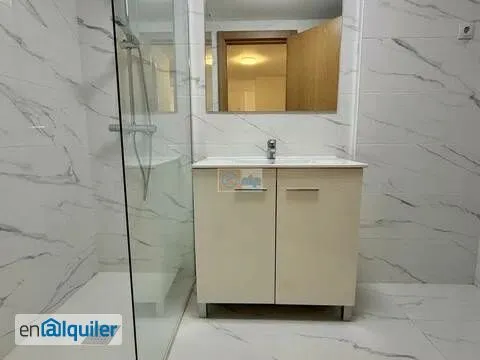 Salles de bain - Apartment with Garage in Lominchar