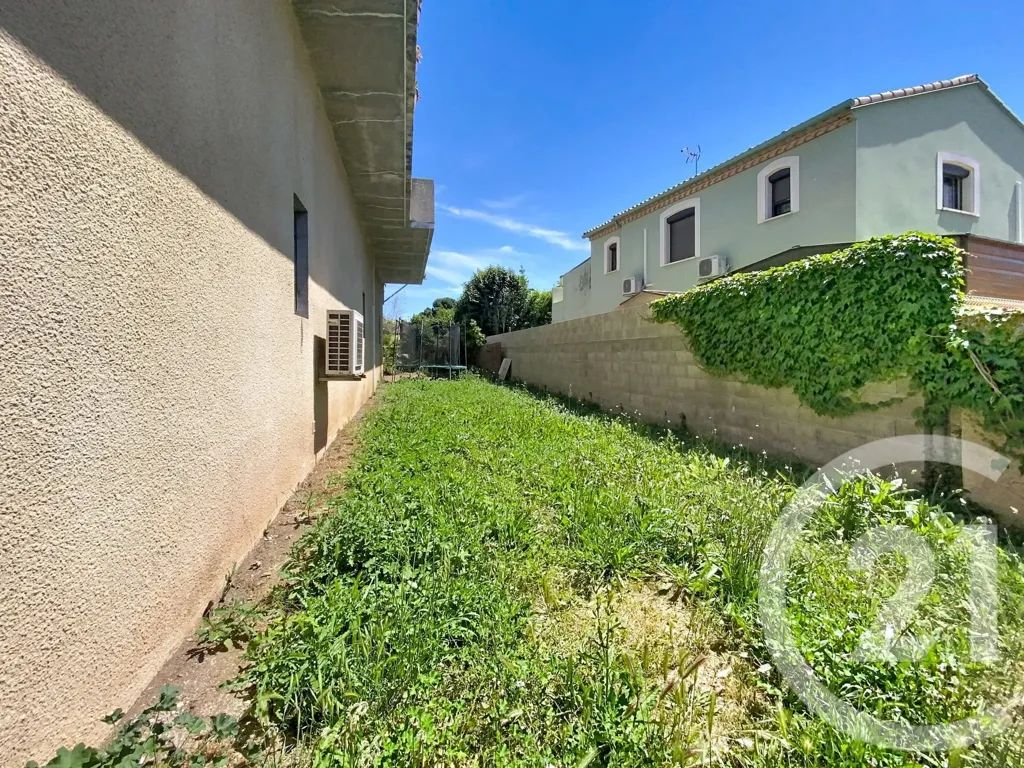 Jardin - Appartement T4 avec Balcons à Agde