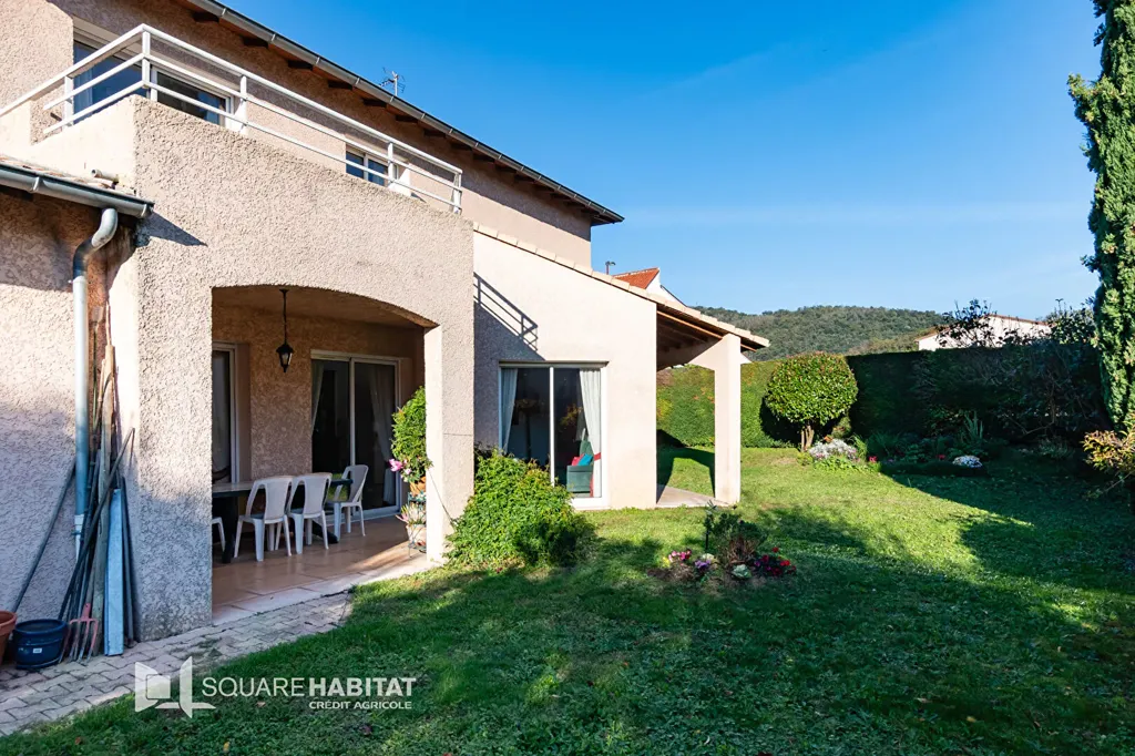 Jardin - Villa d'Architecte avec Terrain à Saint-Vallier