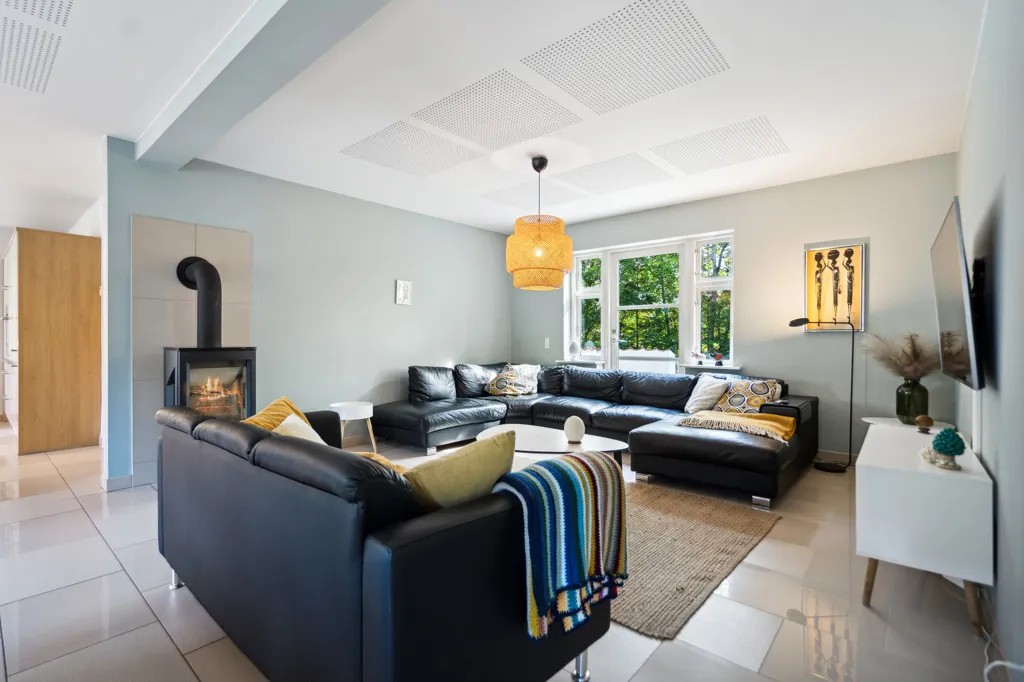 Soggiorno - Architect-Designed Farmhouse with Stables in Brande