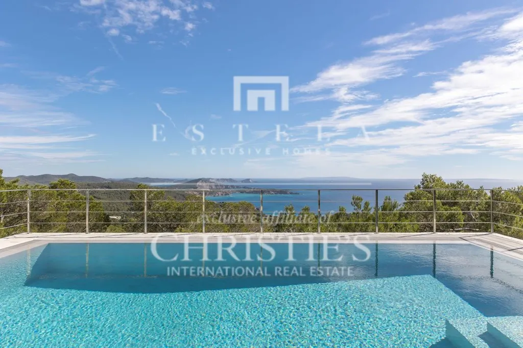 Piscine - Modern Villa with Sea View in Es Cubells