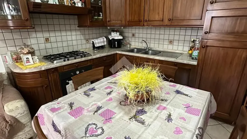 Cuisine - Renovated Apartment in Spoleto