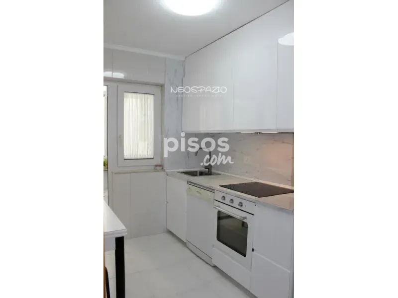 Köök - Bright Apartment with Terrace in Lugo