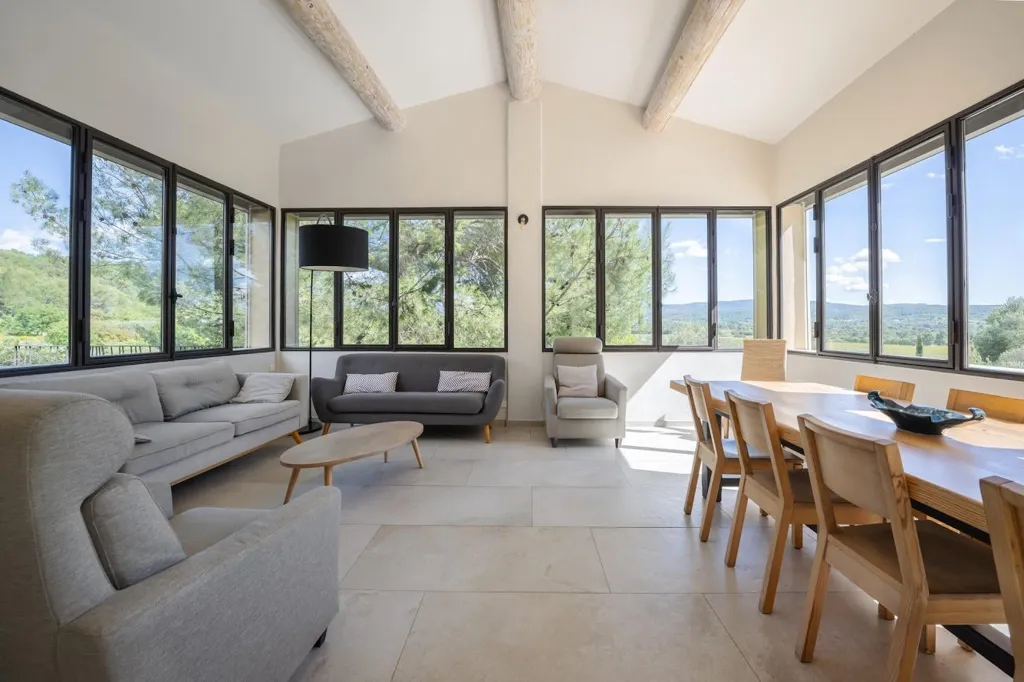 Séjour - Domaine Viticole Bio avec Piscine au Cœur de l'AOP Ventoux